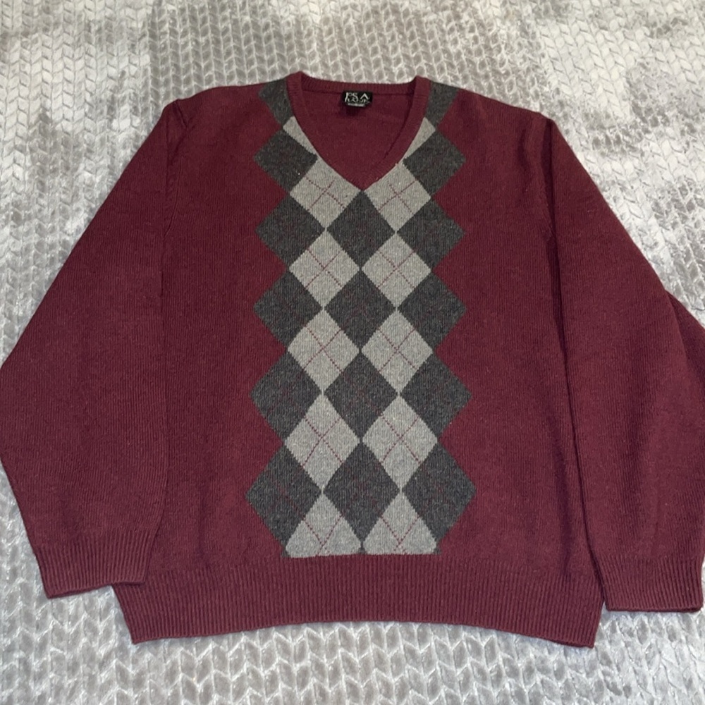 Jos A Bank Lambs' Wool‎ Blend Sweater Men's Large.  Red, Gray, Black Argyle. - Picture 4 of 8